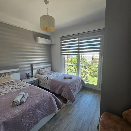 Spacious Beachfront Two-bedroom In Caesar * Bogazi